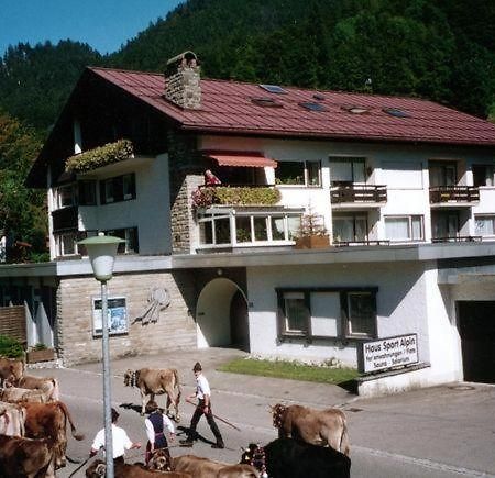 Sport-Alpin-Wohnung-110 Оберстдорф Екстериор снимка